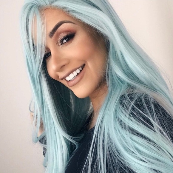 💫24” BLUE GREEN BODYWAVE LACE FRONT WIG💫 *NWT*